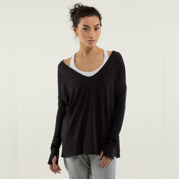 Lululemon Flip Your Dog LS Black 2 - Picture 1 of 2